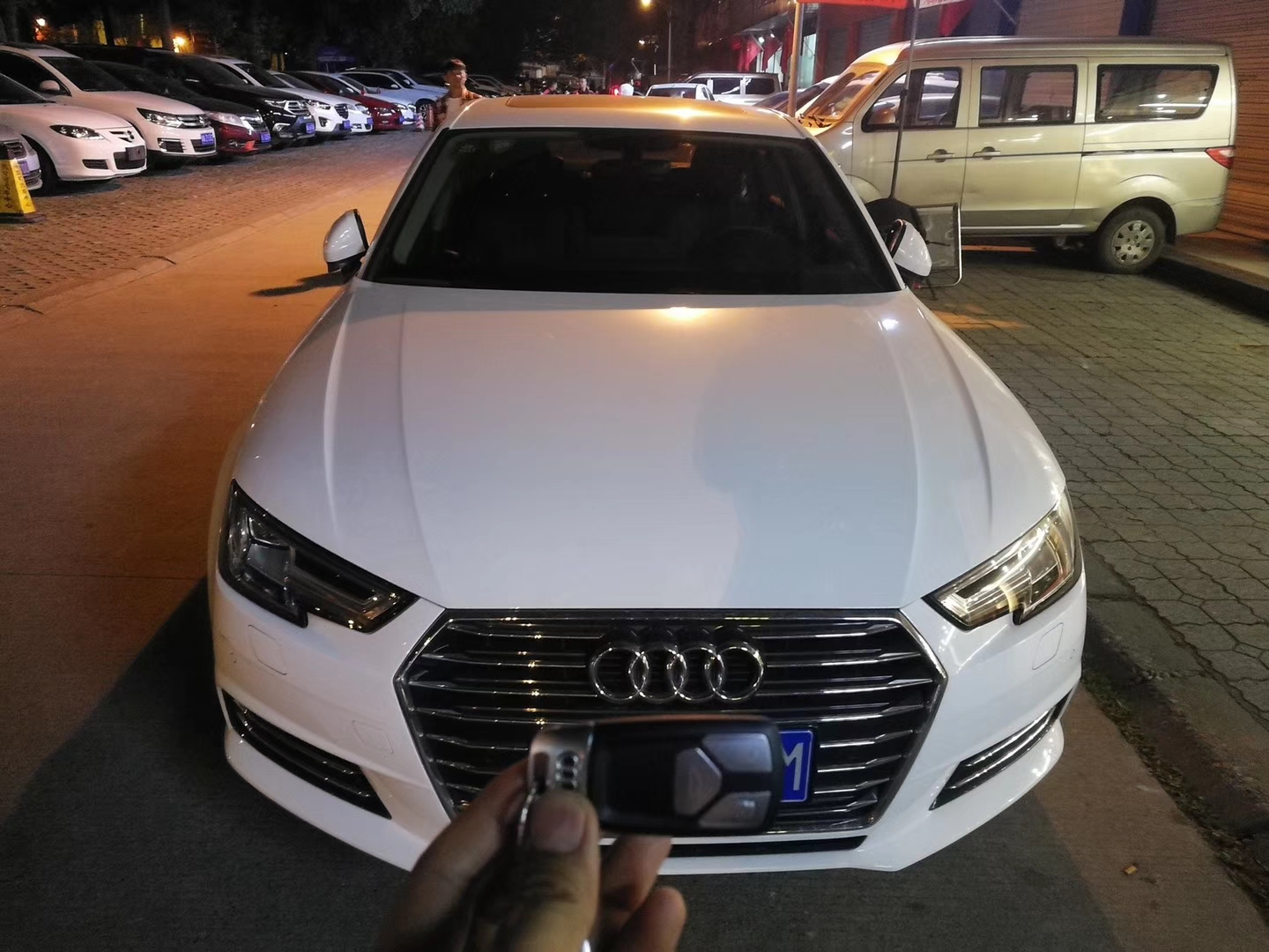 抵押車(chē)輛的審查一般從兩個(gè)方面進(jìn)行